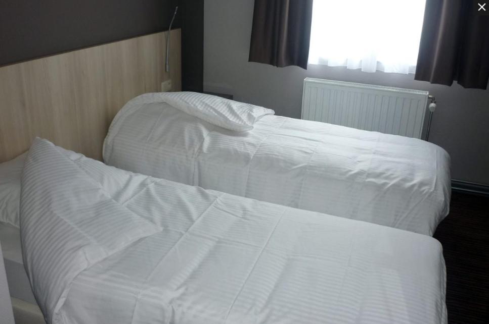 Hotel Les 100 Ciels Сент-Ібер Номер фото